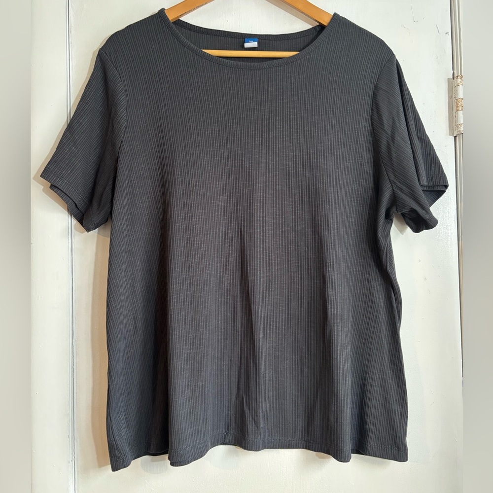 Old Navy Charcoal Ribbed Tshirt